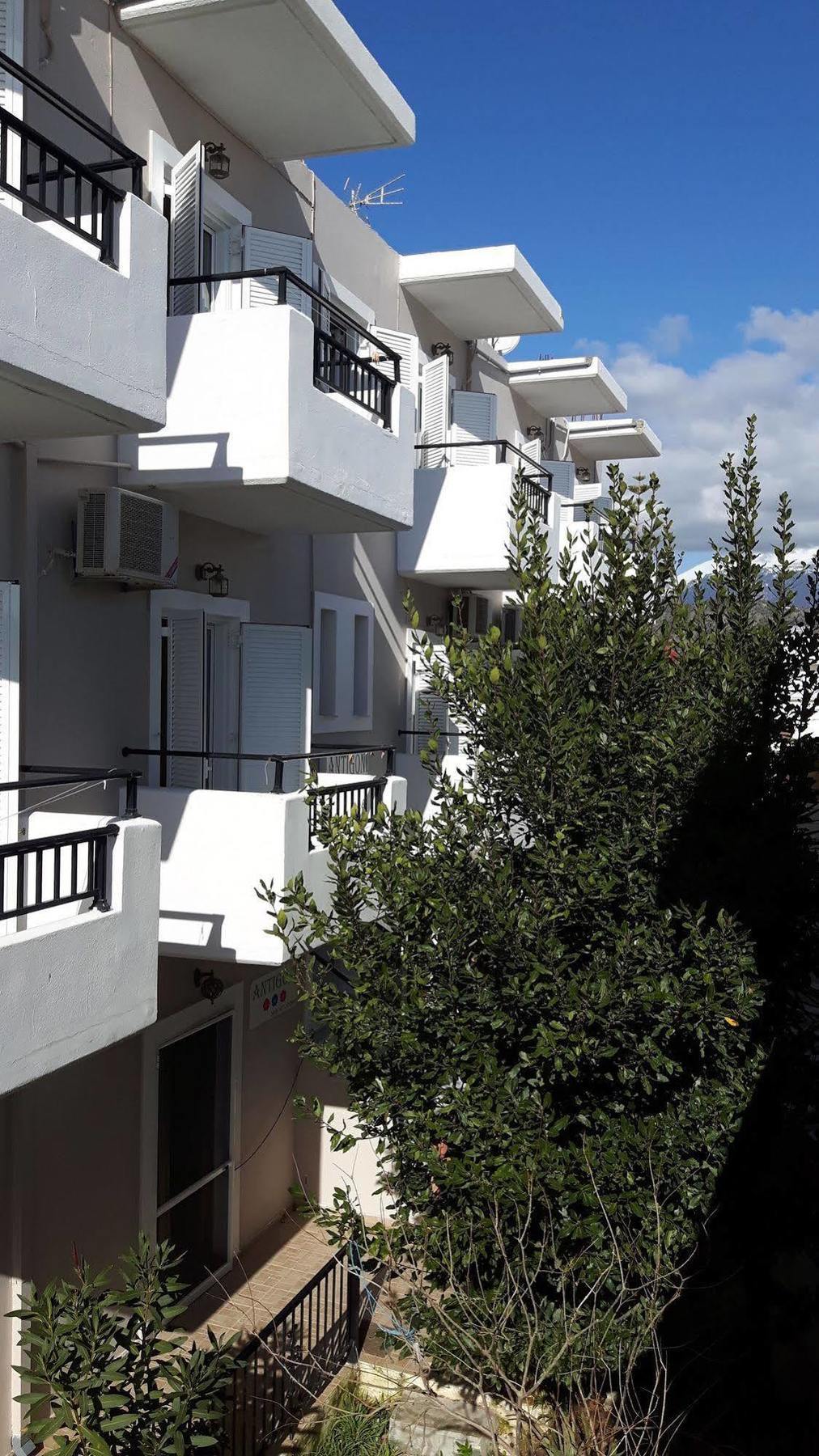 Guest house Antigoni Agia Galini (Crete)